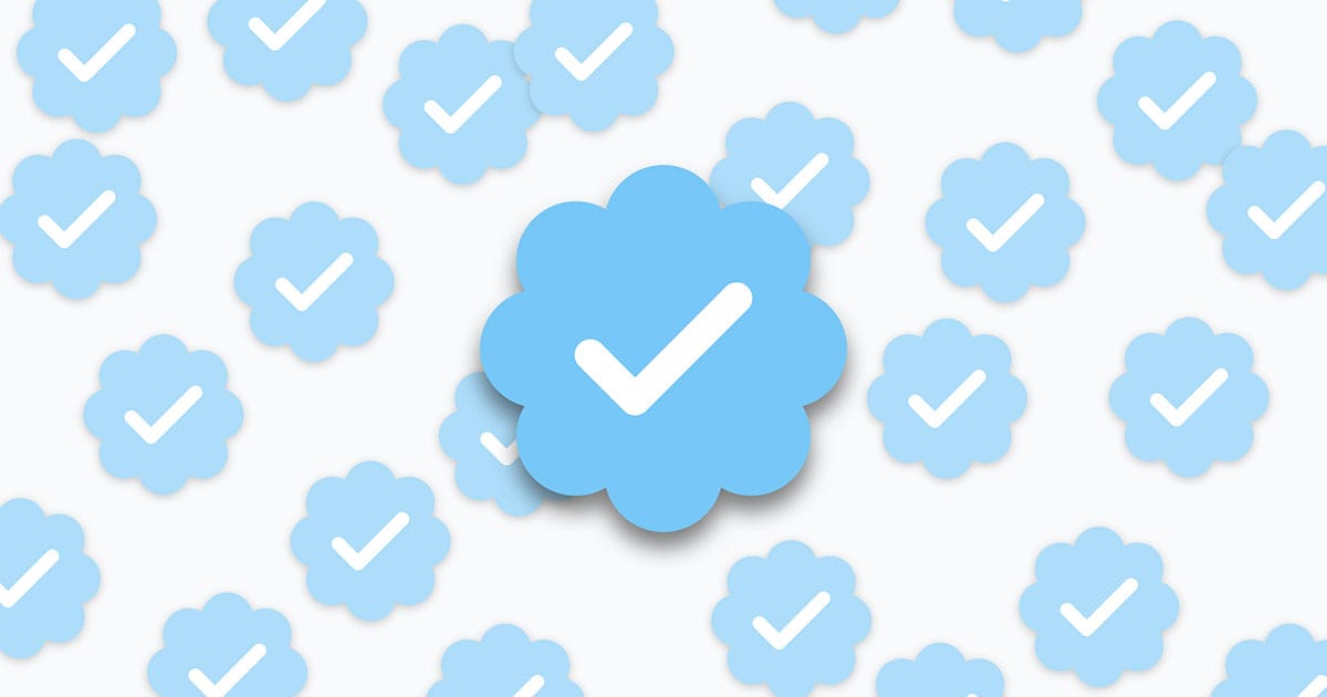 වසර තුනකට පෙර නවතා දැමූ Twitter verification program එක 2021 වර්ෂයේ මුලදී ආරම්භ කිරීමට Twitter සමාගම සැරසේ