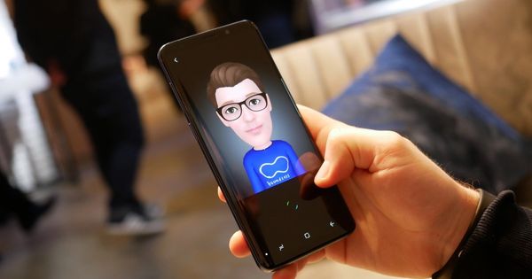 Samsungලා Apple Animoji copy කරාද?