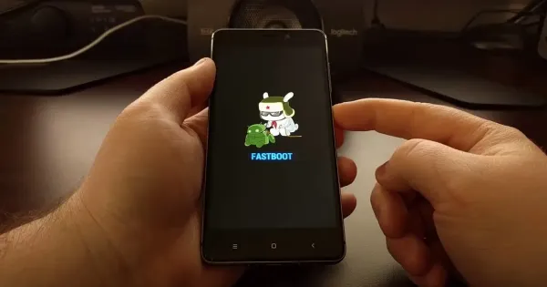 Xiaomi නැවතත් සුපුරුදු රිදමයට, HyperOS සමඟින් bootloop කරලියට: ලොව නන්දෙසින් පැමිණි​ලි